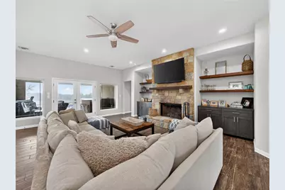 494 Flash Circle, Luling, TX 78648 - Photo 7