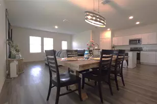 124 Blazilmar Ln, Taylor, TX 76574 - Photo 5
