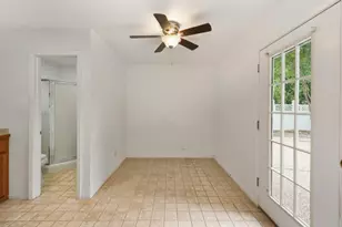 6625 E Post Rd, Kyle, TX 78640 - Photo 37