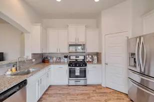 13205 Olivers Way, Manchaca, TX 78652 - Photo 9