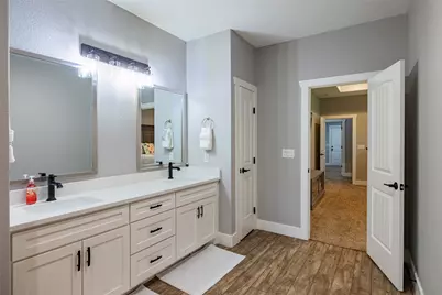 200 Wood Cove, Georgetown, TX 78633 - Photo 19