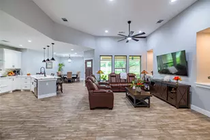 200 Wood Cove, Georgetown, TX 78633 - Photo 9