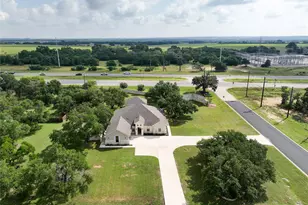 200 Wood Cove, Georgetown, TX 78633 - Photo 3