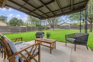 8508 Bradford Dr, Austin, TX 78758 - Photo 3