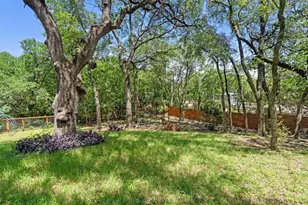 8353 Steamline Cir, Austin, TX 78745 - Photo 9