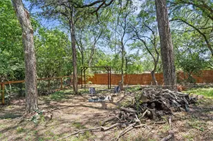 8353 Steamline Cir, Austin, TX 78745 - Photo 11
