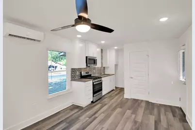 2101 Benwick Circle #B, Austin, TX 78723 - Photo 7