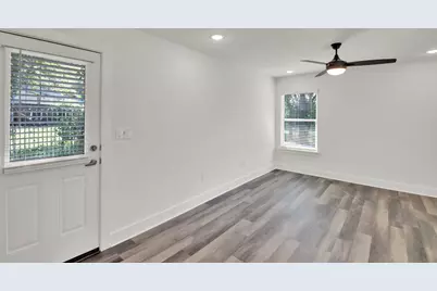 2101 Benwick Circle #B, Austin, TX 78723 - Photo 5