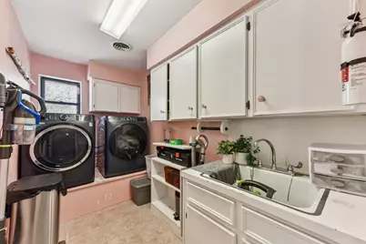 111 Post Oak Drive, Elgin, TX 78621 - Photo 19