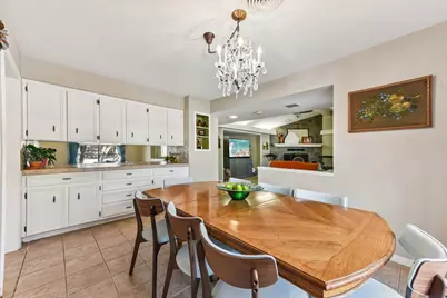 111 Post Oak Drive, Elgin, TX 78621 - Photo 7