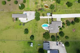 339 Co Rd 368, Taylor, TX 76574 - Photo 33