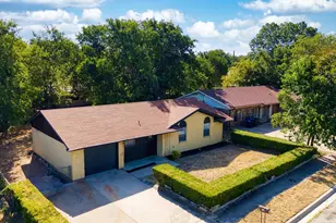 301 Carothers St, Copperas Cove, TX 76522 - Photo 1