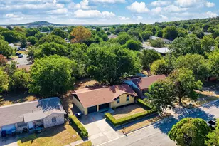 301 Carothers St, Copperas Cove, TX 76522 - Photo 25