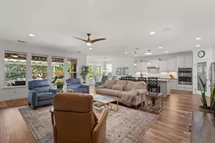 105 Duck Creek Ln, Georgetown, TX 78633 - Photo 7