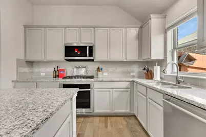 120 Shirley Drive, Buda, TX 78610 - Photo 9