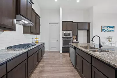 200 Brentwood Drive, Austin, TX 78737 - Photo 11