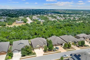 200 Brentwood Dr, Austin, TX 78737 - Photo 37