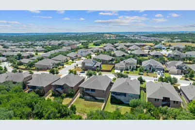 200 Brentwood Drive, Austin, TX 78737 - Photo 35