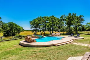 17270 FM112, Thrall, TX 76578 - Photo 23