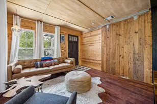 2604 Sol Wilson Ave, Austin, TX 78702 - Photo 7