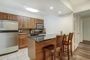 7685 Northcross Dr, Austin, TX 78757 - Photo 9