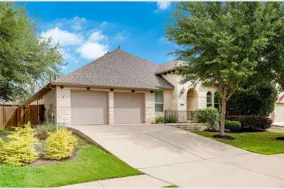7820 Turnback Ledge Trail, Lago Vista, TX 78645 - Photo 3