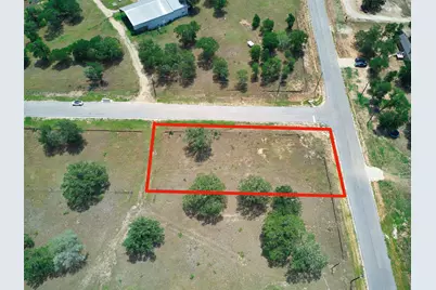 1067 Ferguson Loop, Dale, TX 78616 - Photo 3