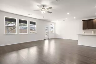 316 Caisson Trl, Liberty Hill, TX 78642 - Photo 5