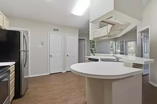 6804 N Capital Of Texas Hwy, Austin, TX 78731 - Photo 5