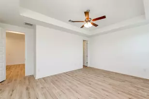 1101 Bear Track Loop, Georgetown, TX 78628 - Photo 13