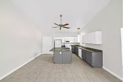 712 Link Drive, Kingsland, TX 78639 - Photo 9