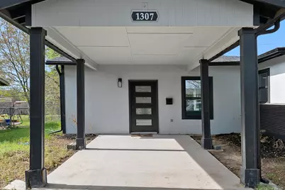 1307 Yorkshire Drive, Austin, TX 78723 - Photo 5