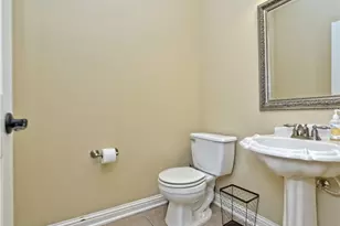 1802 Greenside Trail, Round Rock, TX 78665 - Photo 15