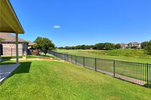 1802 Greenside Trail, Round Rock, TX 78665 - Photo 17