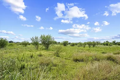 399 Prune Road, La Grange, TX 78945 - Photo 5