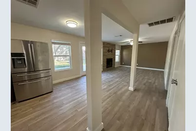 13259 Kerrville Folkway, Austin, TX 78729 - Photo 9