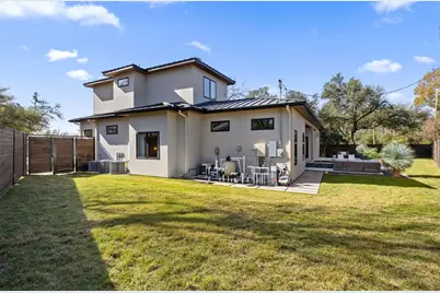 5608 Shady Oak Court, Austin, TX 78756 - Photo 39