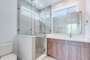 1713 E M. Franklin Ave, Austin, TX 78721 - Photo 13