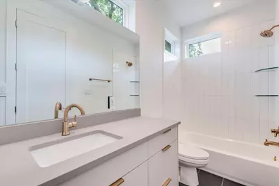 1713 E M Franklin Avenue #2, Austin, TX 78721 - Photo 17