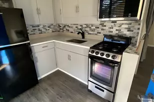 3010 Fruth St St, Austin, TX 78705 - Photo 15