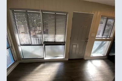 3010 Fruth St Street #B, Austin, TX 78705 - Photo 9