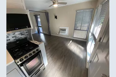 3010 Fruth St Street #B, Austin, TX 78705 - Photo 5