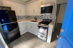 3010 Fruth St St, Austin, TX 78705 - Photo 3