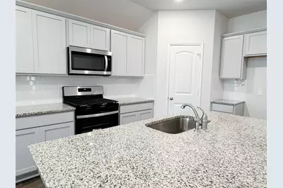 204 Addison Place, Lockhart, TX 78644 - Photo 9