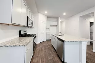 204 Addison Pl, Lockhart, TX 78644 - Photo 7