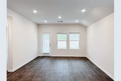 204 Addison Place, Lockhart, TX 78644 - Photo 13