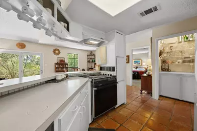 9820 Timber Ridge Pass, Austin, TX 78733 - Photo 11