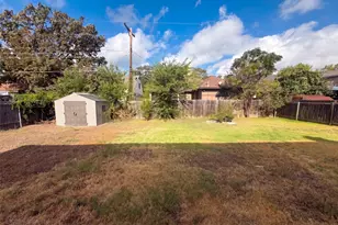 1722 Woods Blvd, Round Rock, TX 78681 - Photo 13
