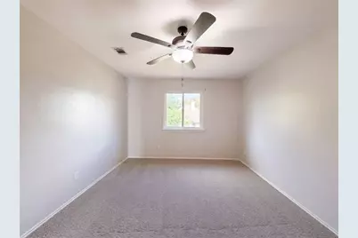 1722 Woods Boulevard, Round Rock, TX 78681 - Photo 9