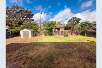 1722 Woods Boulevard, Round Rock, TX 78681 - Photo 13